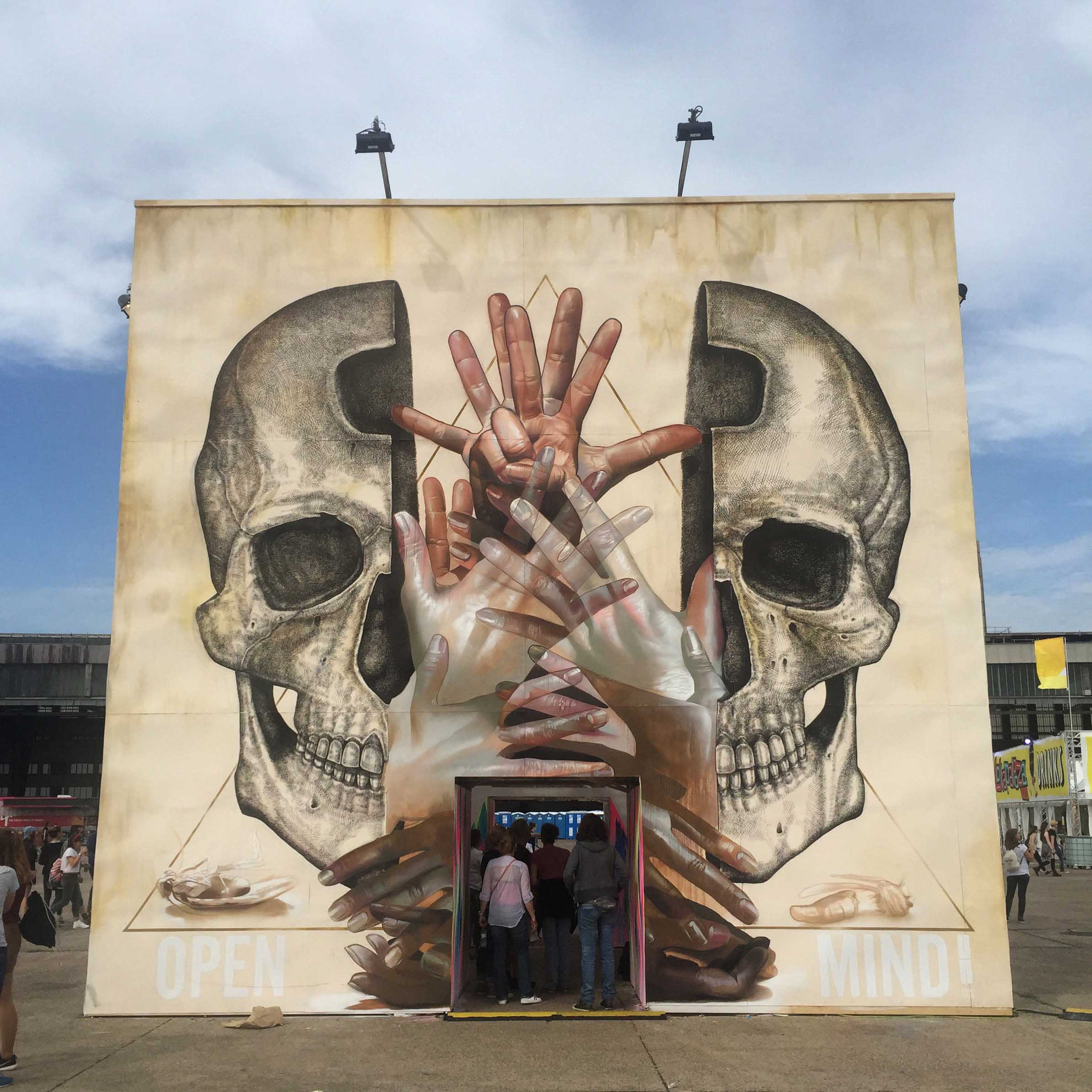 Open your mind (Tempelhof, Berlin, Alemania)