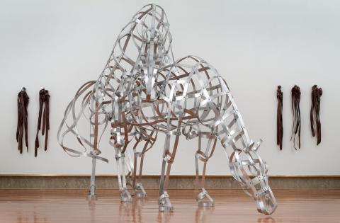 Punto de fuga-C (caballo a caballo: pisi-corre)