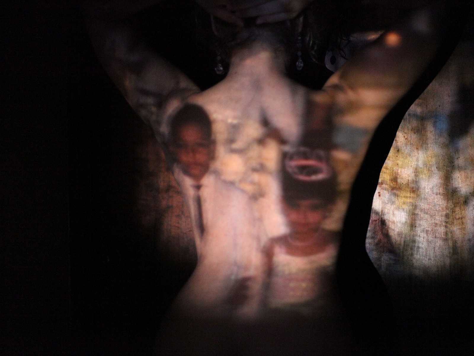 2 sweet + 2 be = 4gotten, Reina