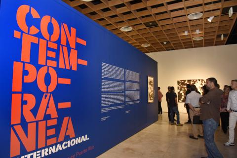 Texto de pared, entrada