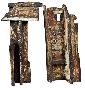 Espacios y recovecos en rojo 